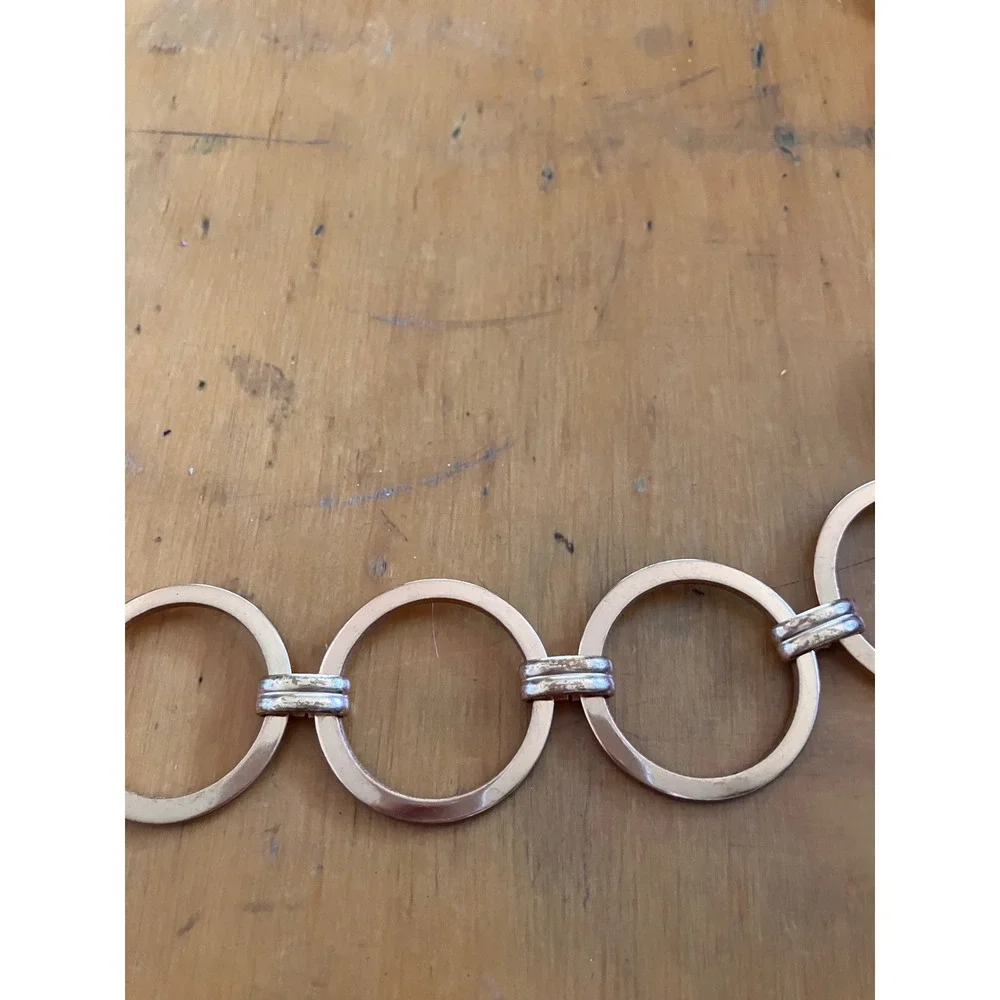 Chain Link Belt Womens Gold Tone Circular Ring Hook Closure
